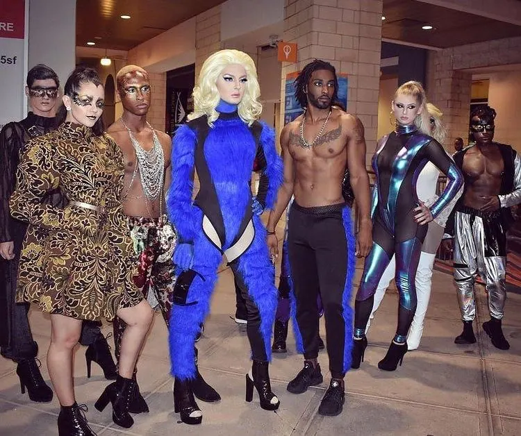 Group photo epicenter fashion 