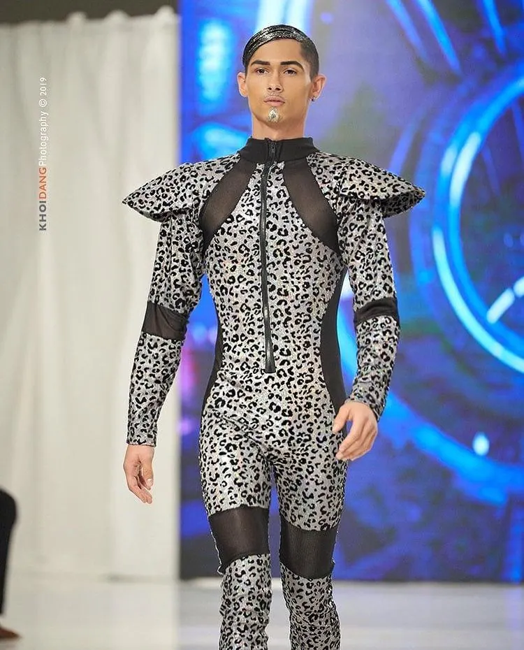 Mens Futuristic Fashion Sequin